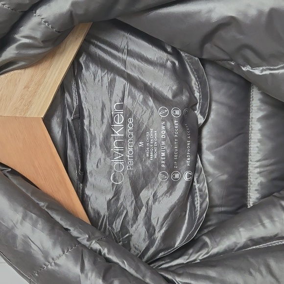 Coat - Picture 2 of 2